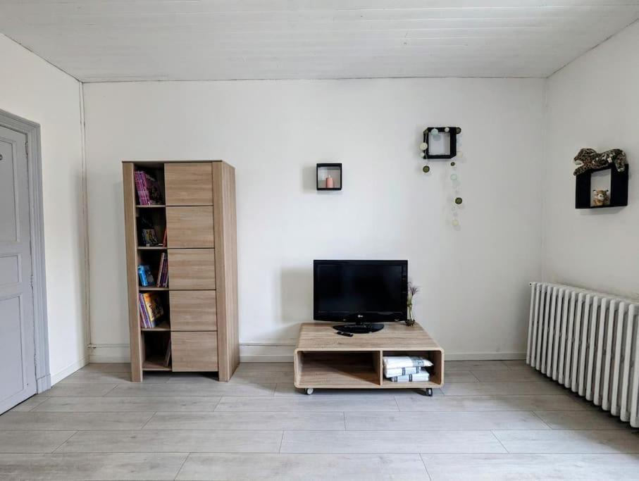 A 5Mn De La Reserve Africaine, Charmante Maison De Village Avec Patio シジャン エクステリア 写真
